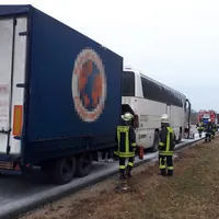 _ffa_bus_1.jpg